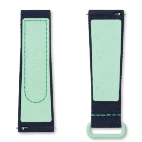 MoonSwatch em borracha azul-escuro/verde
