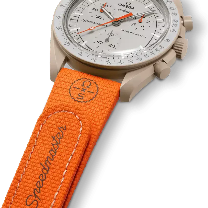 MoonSwatch em borracha laranja/areia