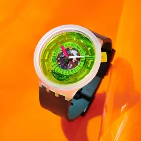 Swatch cegado pelo Neon